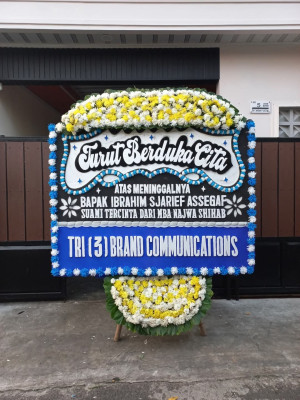Papan Bunga Duka di Hilipuk